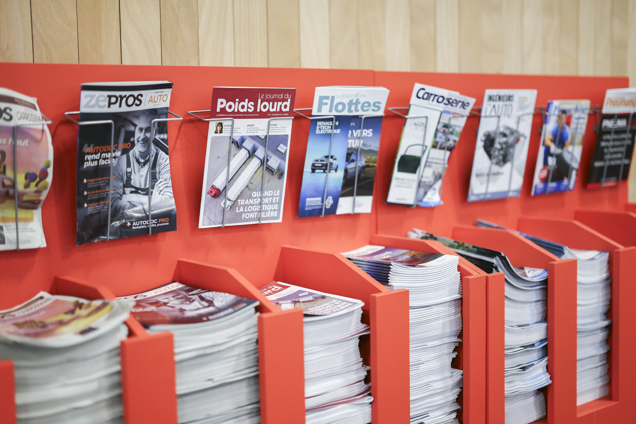 Installation générale d'EQUIP AUTO 2025 - Meuble sur mesure