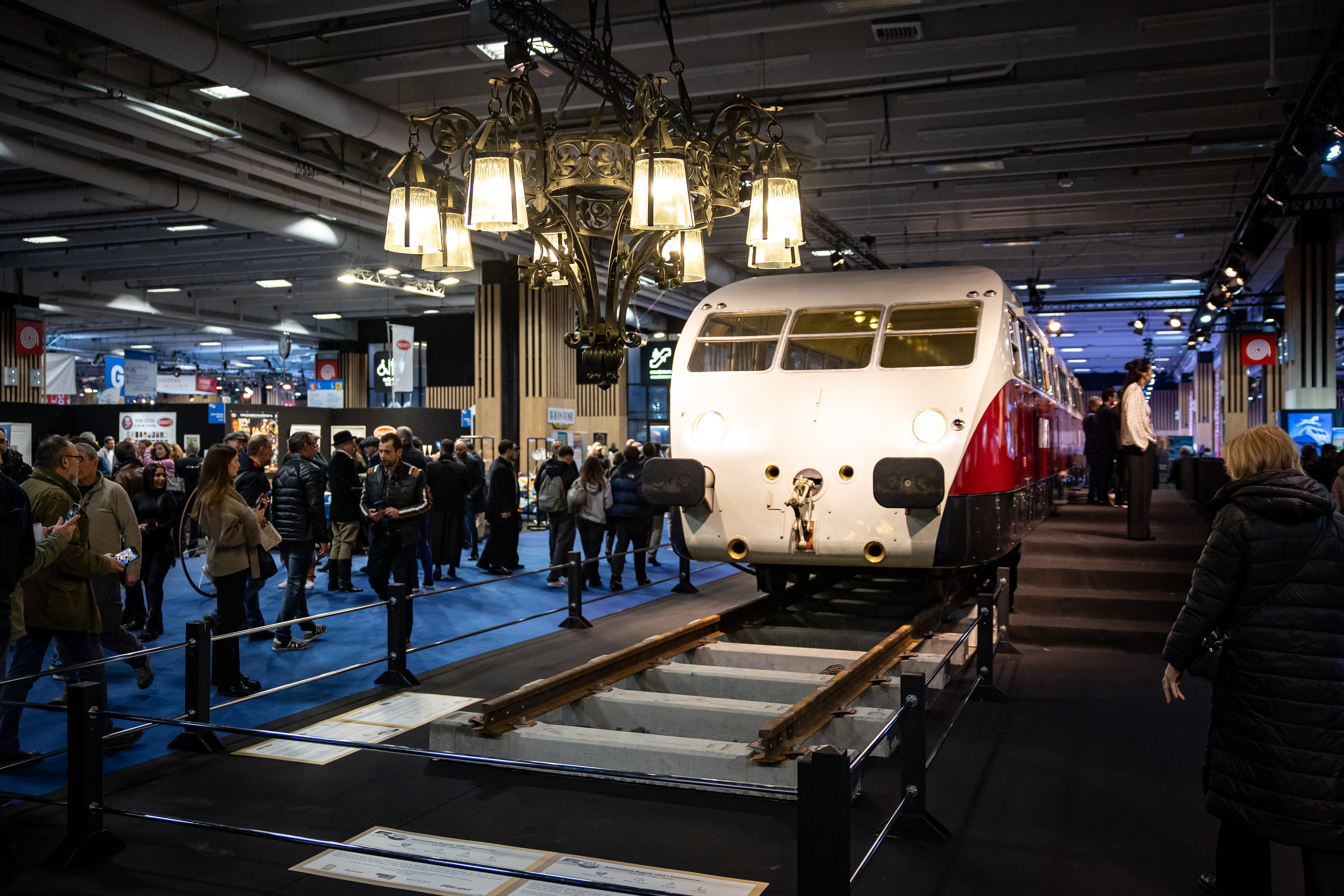 Installation générale Salon Rétrombile 2026 - Exposition autorail