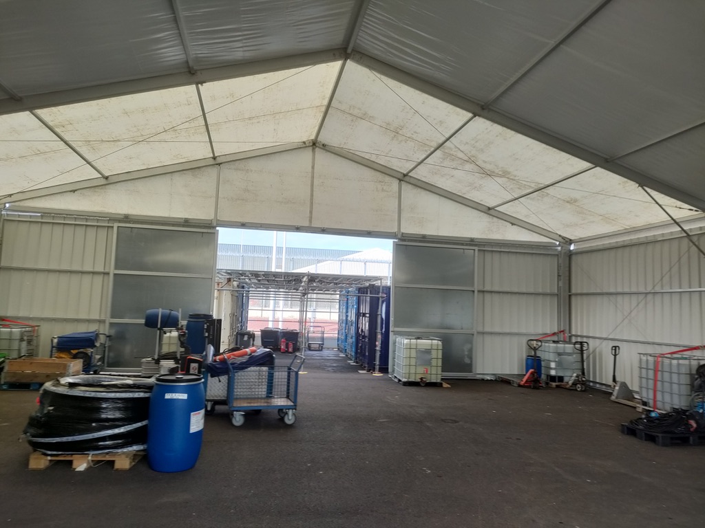 structure de stockage occasion 15 x 15 hauteur 4m
